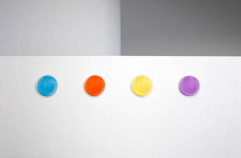 MITSUO MIURA (Iwate, Japan, 1946). "Purple, orange, yellow, yellow, blue bubble", 1991. Painting: MITSUO MIURA (Iwate, Japan, 1946). "Purple, orange, yellow, blue bubble", 1991. Painting with methacrylate hemisphere. Signed and dated on the back. With Juana MordÃ³ Gallery label on the back. Meas