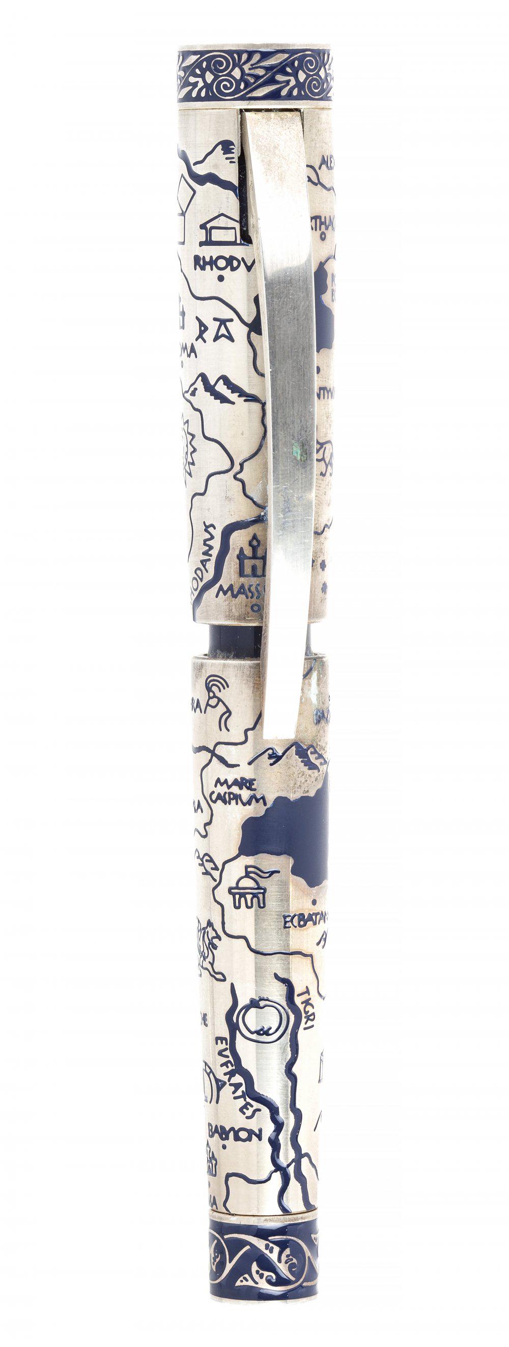 OMAS â€œSAMOâ€ FOUNTAIN PEN. Body in blue celluloid and details and ornamentation in silver. (1 of 3)