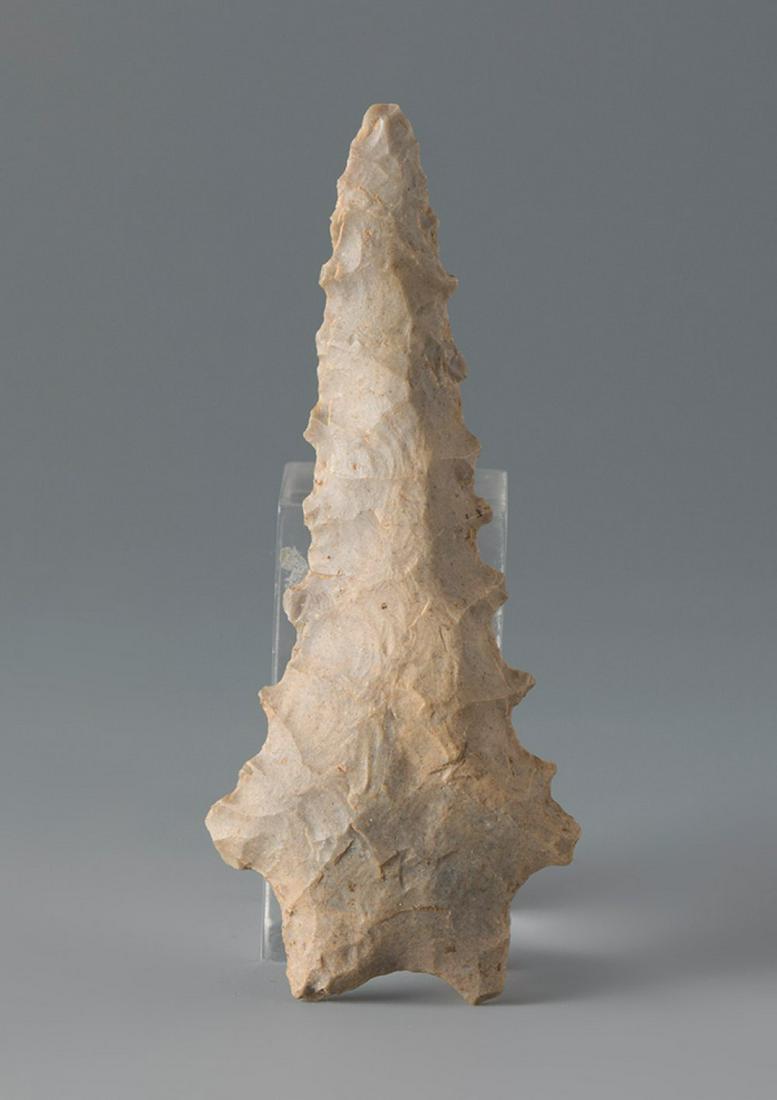 Arrow Tip of the Native American Indian peoples. America, 13000-1000 B.C. Flint.  Provenance: (1 of 3)