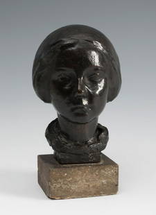 RICHARD SCHEIBE (Chemnitz, Germany, 1879 - Berlin, 1964). "Girl's head". Bronze. Signed.: RICHARD SCHEIBE (Chemnitz, Germany, 1879 - Berlin, 1964). "Girl's head". Bronze. Signed. Exhibitions: "European sculpture of the 20th century", European Museum of Modern Art (MEAM), Barcelona, 2014. S