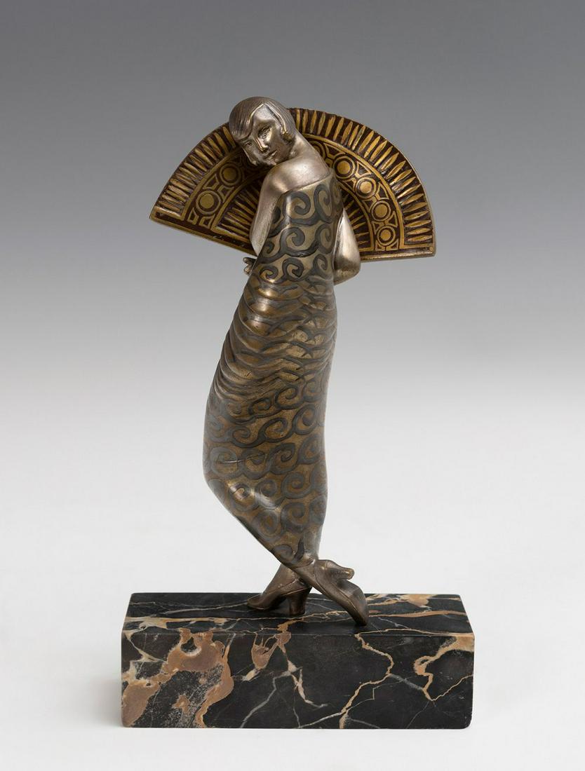ALEXANDRE KÃ‰LÃ‰TY (Budapest, act. 1918 - 1940). "Ballerina with fan", Art Deco period.  Bronze. (1 of 7)