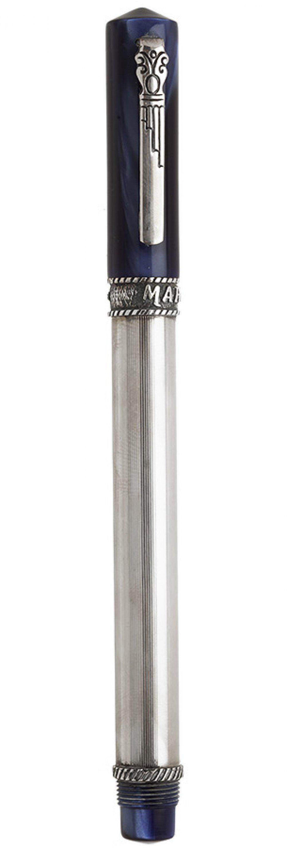 MARLEN RENAISSANCE FOUNTAIN PEN, BLUE. Body in silver, and details and ornamentation in blue resin.: MARLEN RENAISSANCE FOUNTAIN PEN, BLUE. Barrel in silver, and details and ornamentation in blue resin. Nib in 18kt yellow gold. M tip. Screw cap. Loading by cartridge. No box or documentation. Brand ne