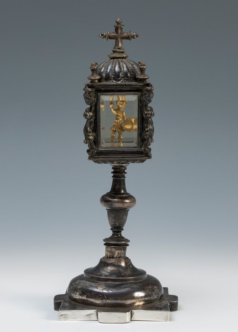 Andalusian reliquary, late 18th century. "Archangel Saint Michael". Silver and vermeille silver, (1 of 4)