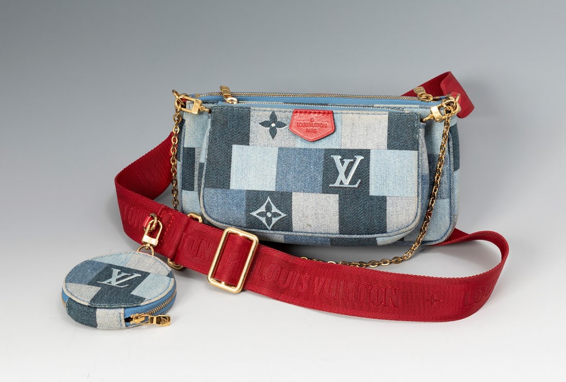LOUIS VUITTON. Multi Pochette Denim Damier Monogram Patchwork. Limited edition. (1 of 4)