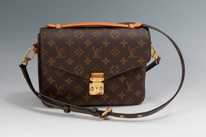 Louis vuitton pochette métis monogram Clearance
