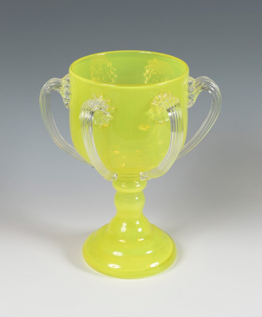 BOREK SIPEK (Prague, Czech Republic, 1949-2016). Cup. Yellow uranium glass.: BOREK SIPEK (Prague, Czech Republic, 1949-2016). Cup. Yellow uranium glass. Size: 29 x 25 x 25 cm. Borek Sipek has become one of the key figures of post-modernist design craftsmanship, not only for th