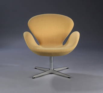 ARNE JACOBSEN (Denmark, 1902 – 1971) for FRITZ HANSEN. “Swan” armchair. Designed: ARNE JACOBSEN (Denmark, 1902 – 1971) for FRITZ HANSEN. “Swan” armchair. Designed between 1957 and 1958 as part of the total interior design of the Royal Hotel in Copenhagen. Upholste