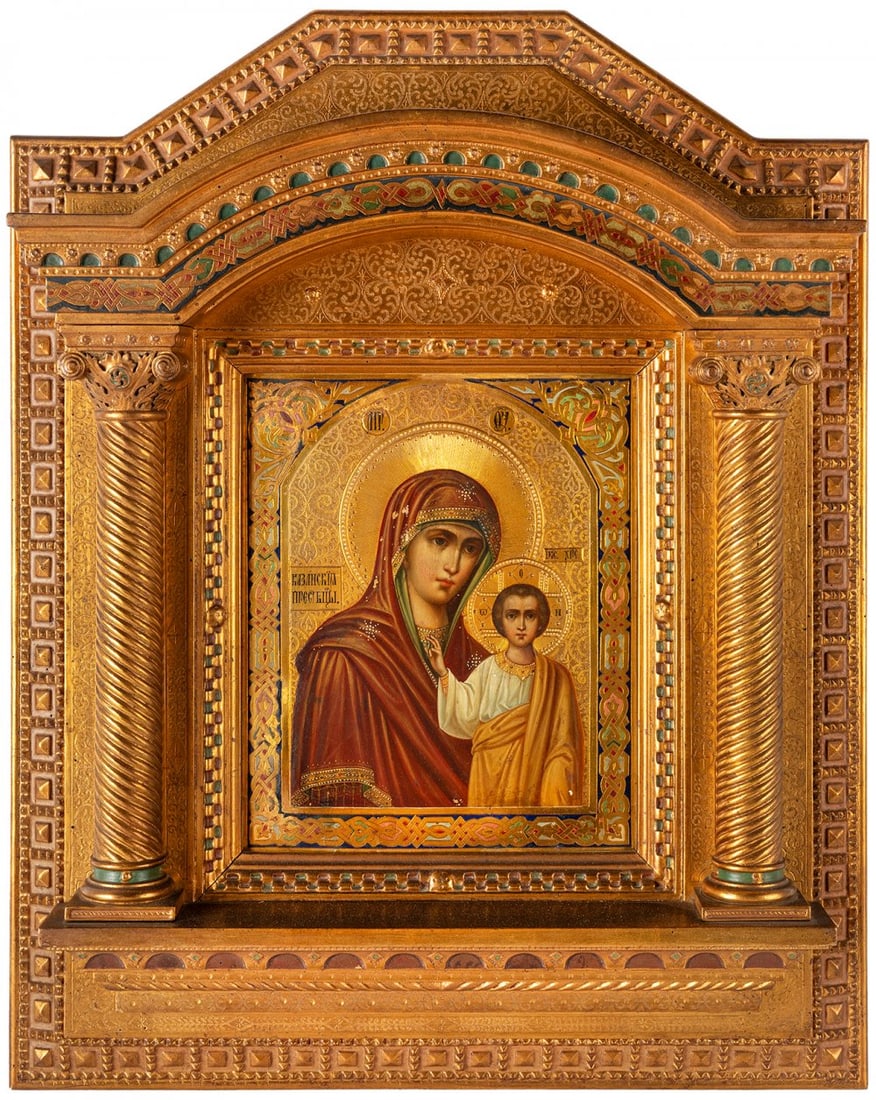 Russian icon from the beginning of the 20th century. "Virgin and Child". Painting and fine gold (1 of 5)