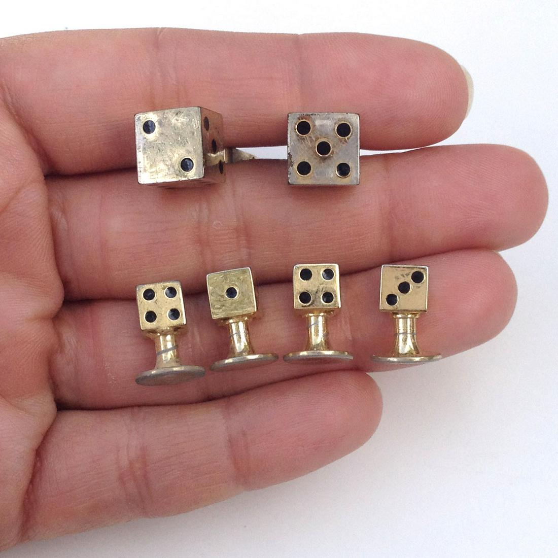 Vintage gold tone Dice cufflinks, 4 shirt button pins (1 of 4)