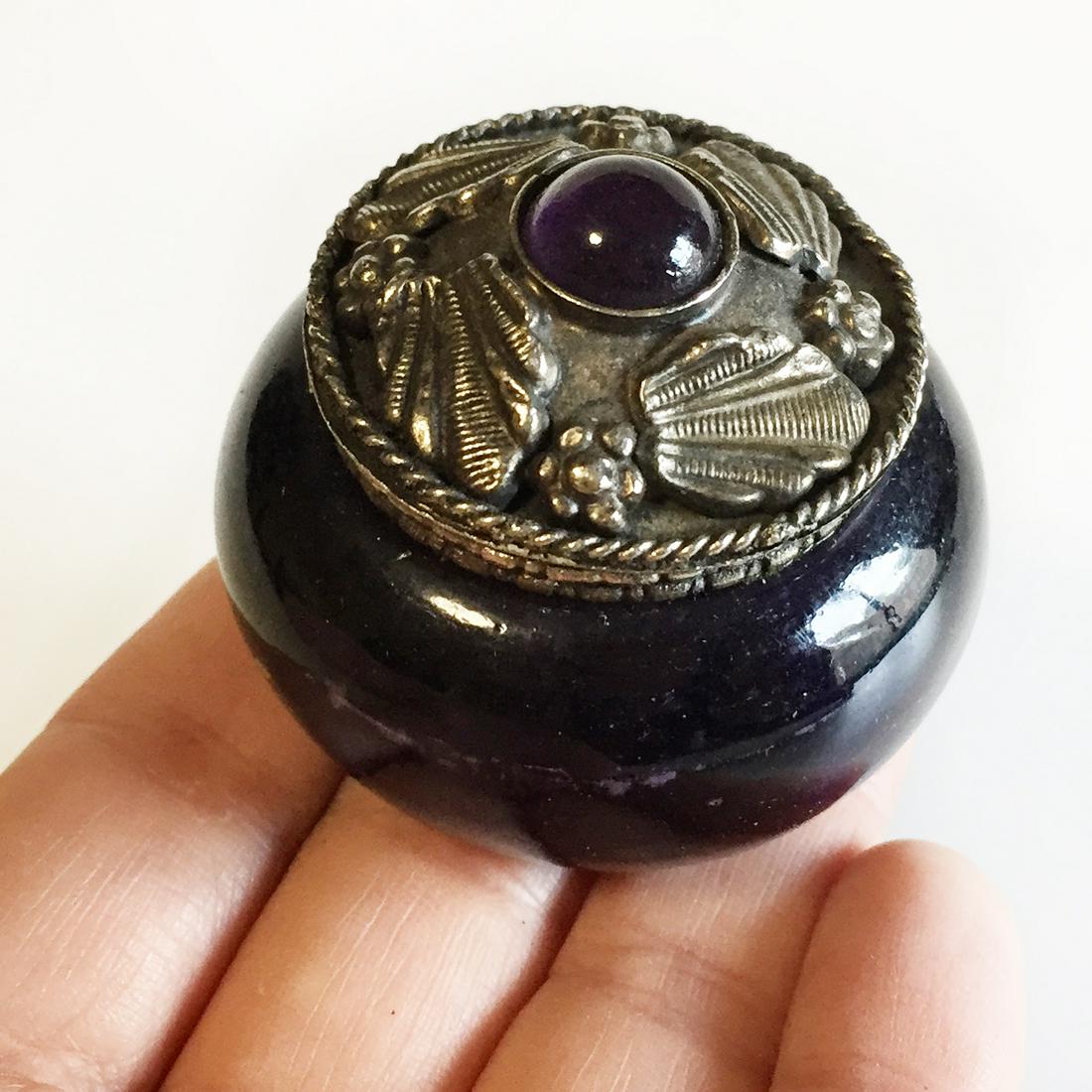Silver tone purple amethyst color glass trinket (1 of 6)