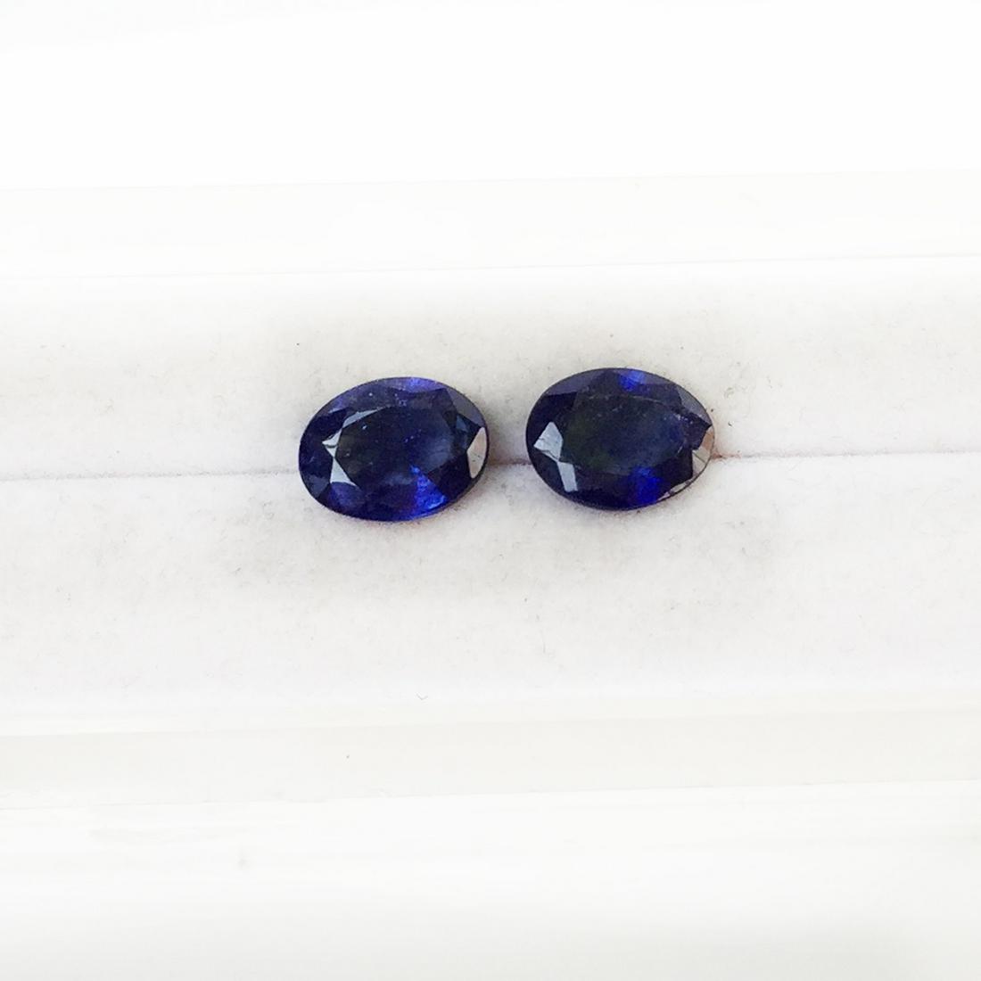 2 oval shape faceted blue sapphires, weight 4.20 cts (1 of 2)