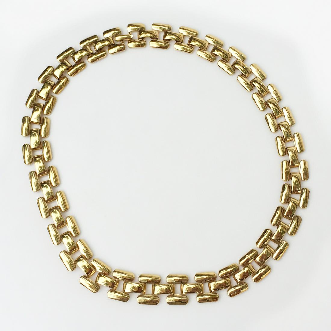 NAPIER Vintage gold tone panther link necklace, signed (1 of 4)