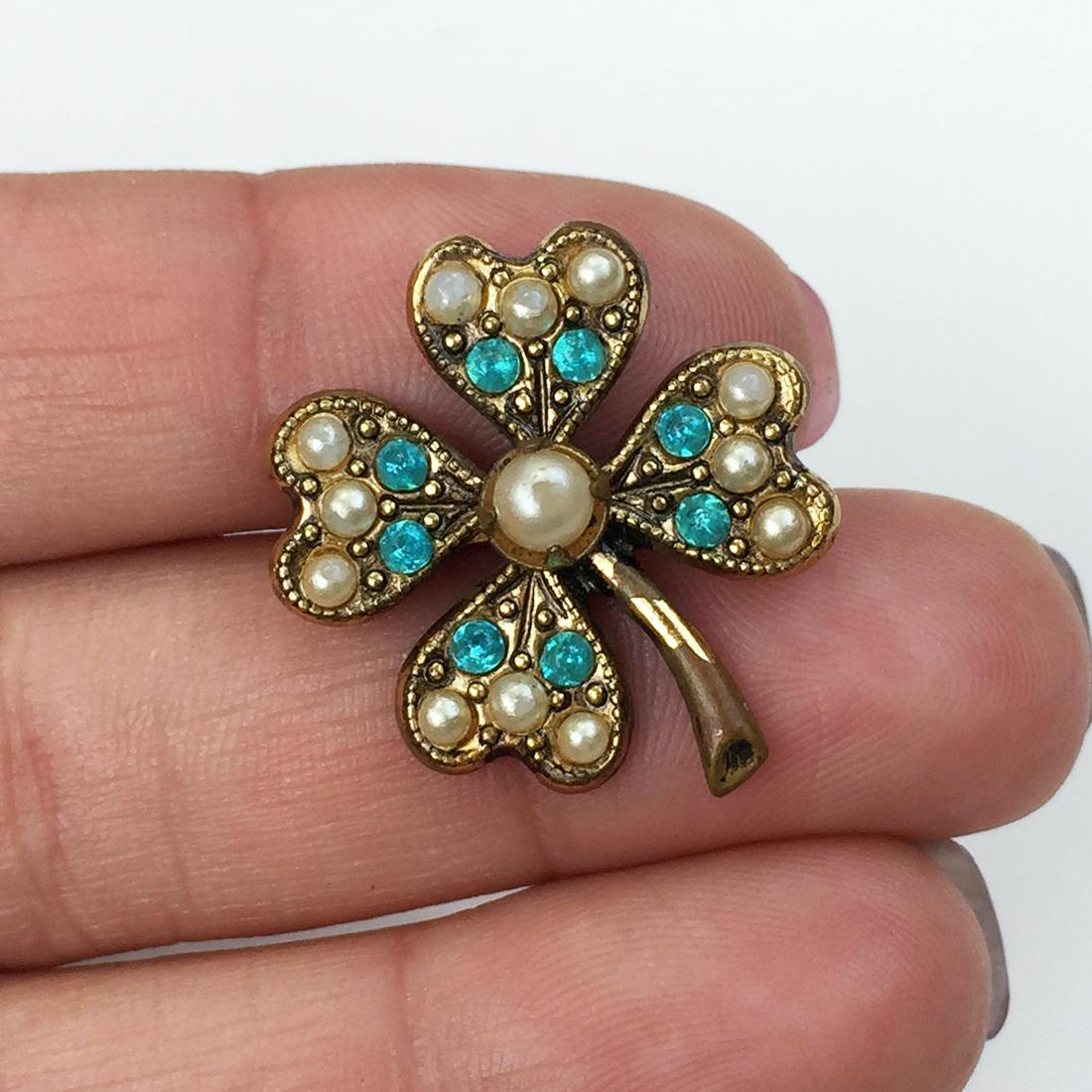 Bronze tone faux pearl blue crystals clover brooch (1 of 3)