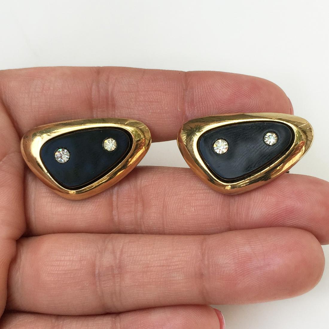 SARAH COV Vintage gold tone crystals triangle cufflinks (1 of 8)