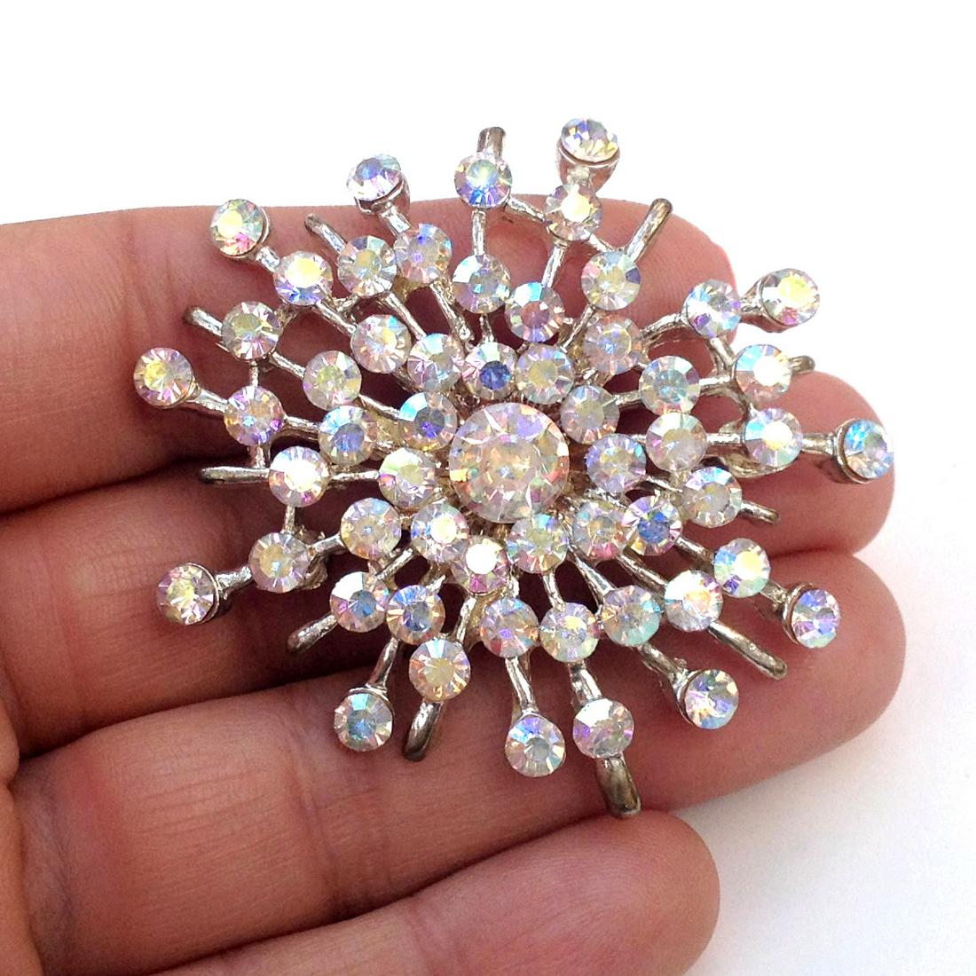 Silver tone Star Sun brooch pendant iridescent crystals (1 of 3)