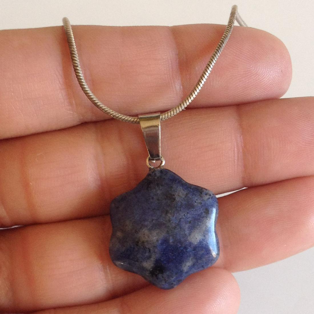 Sterling silver snake chain flower shape lapis pendant: Sterling silver snake chain with flower shape lapis pendant. Weight 4.55 grams. Hallmarked 925 Italy. Chain length 16 inches. Pendant length 1 1/4 inches with bail. Condition excellent