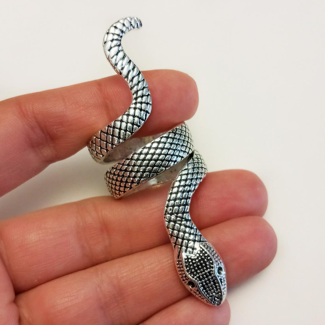 Silver tone oxidized textured finish Snake ring (1 of 6)
