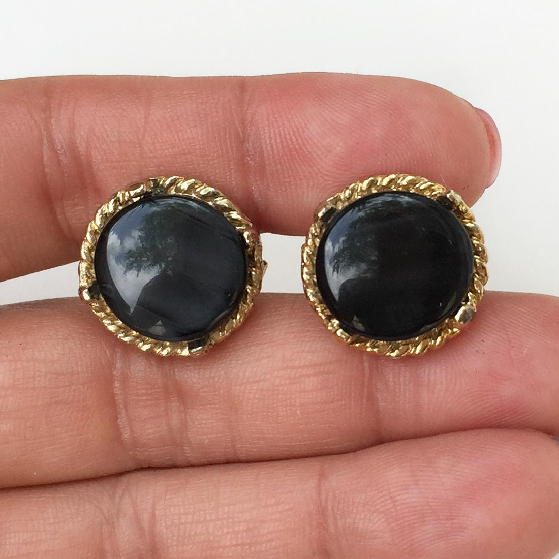 Vintage gold tone textured round black cufflinks (1 of 8)