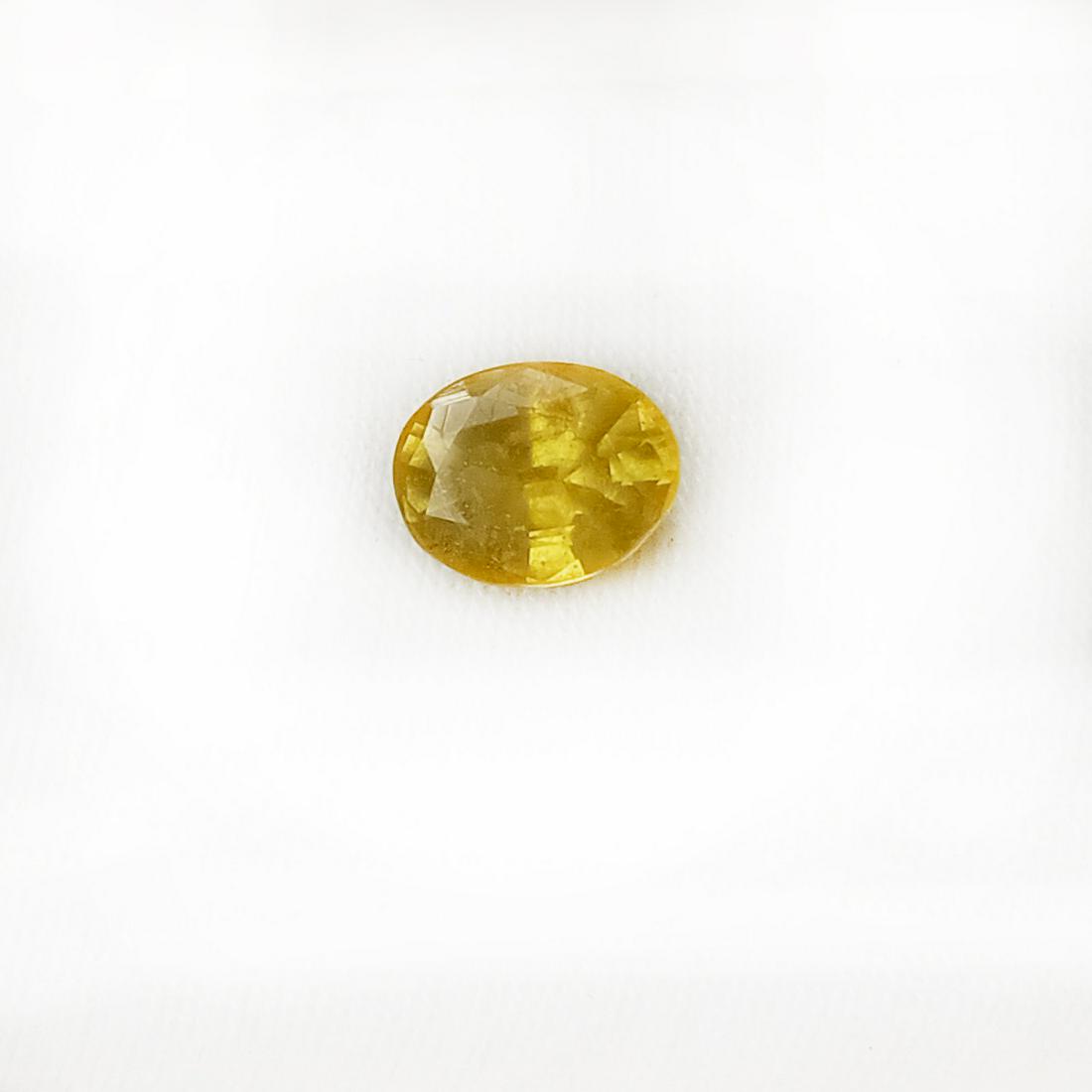 9x7 mm Oval shape faceted yellow sapphire 2.42 cts (1 of 2)