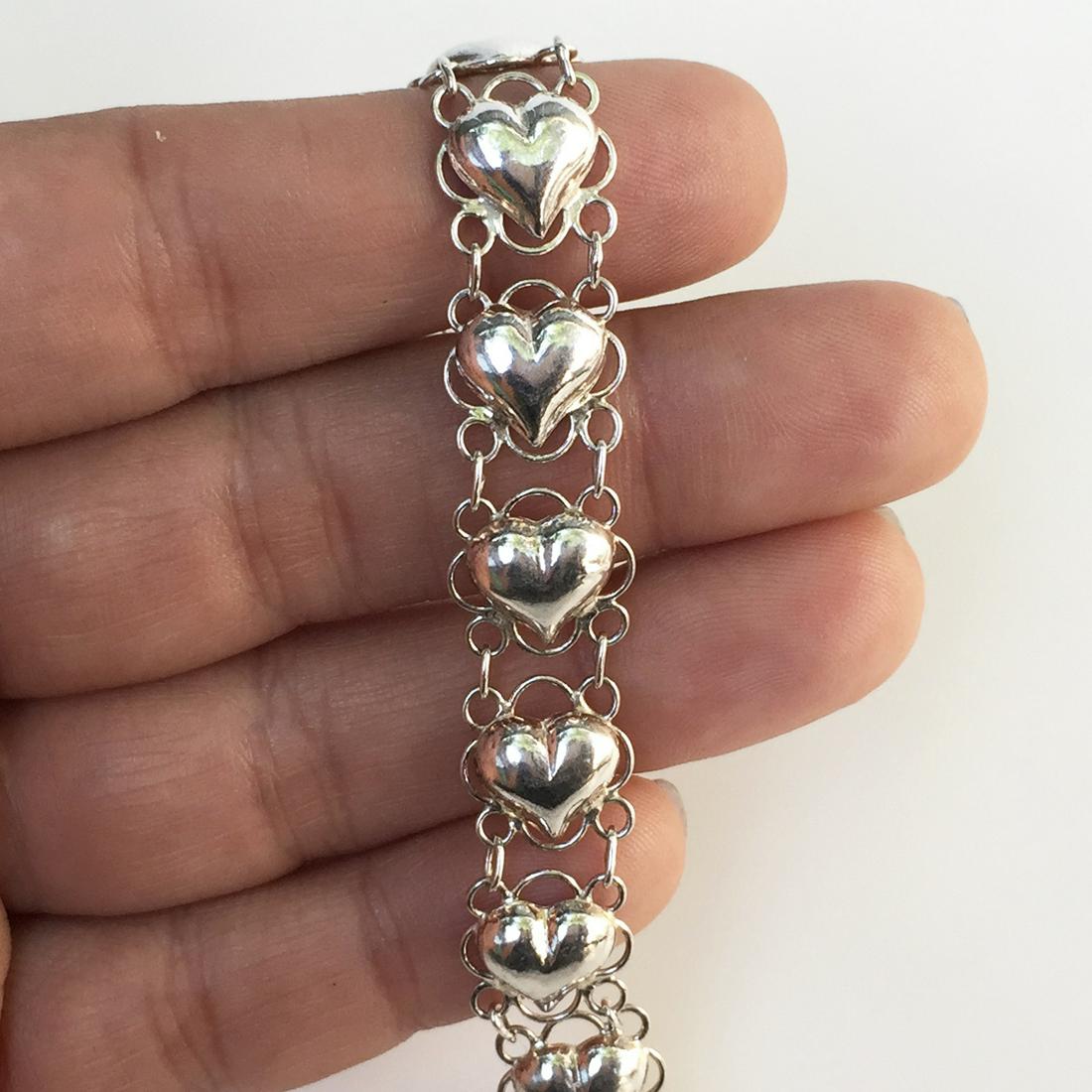 Sterling silver Heart link bracelet (1 of 3)