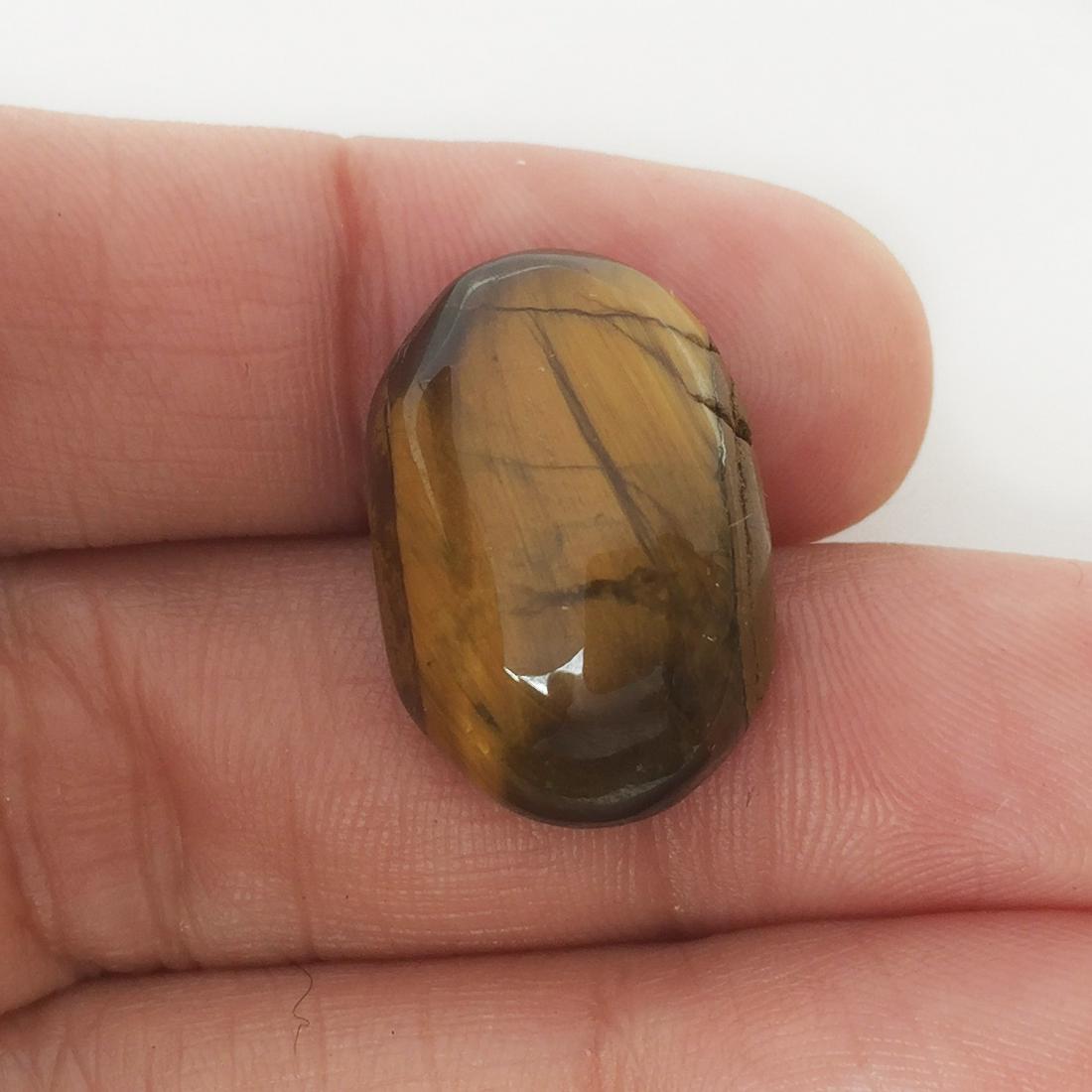 Tiger eye oval shape cabochon, weight 19.52 cts (1 of 3)