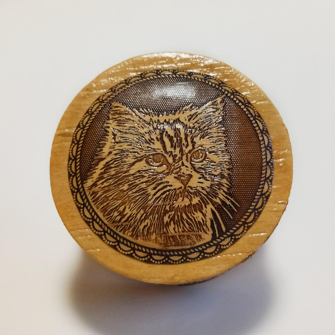 Hand carved embossed Russian Birch bark Kitty Cat box (1 of 7)