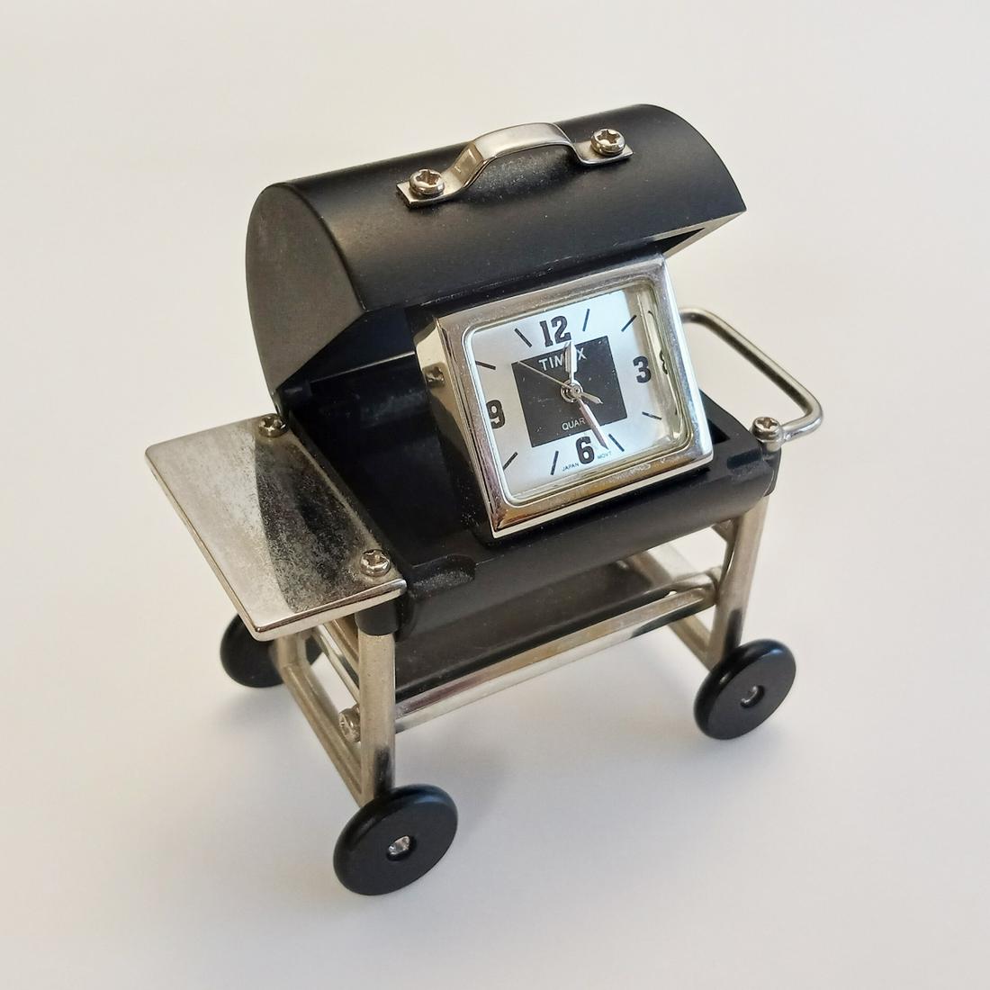 TIMEX Silver and black tone Grill BBQ mini table clock (1 of 7)