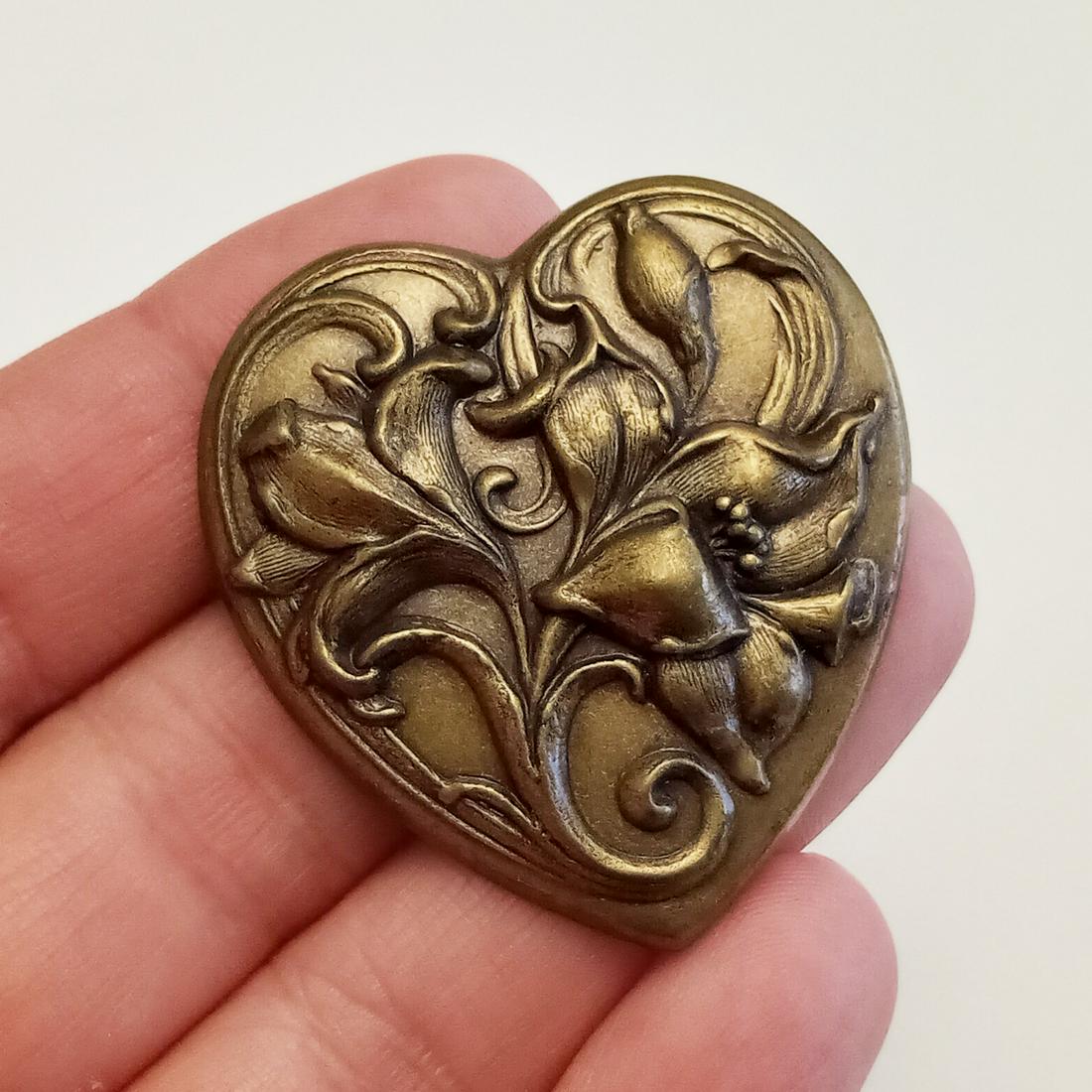 Bronze tone Heart shape brooch (1 of 3)