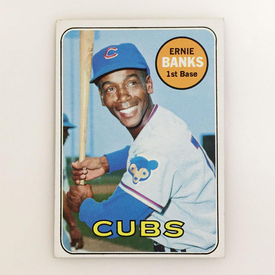 TOPPS 1969 ERNIE BANKS Chicago Cubs Baseball card (1 of 2)