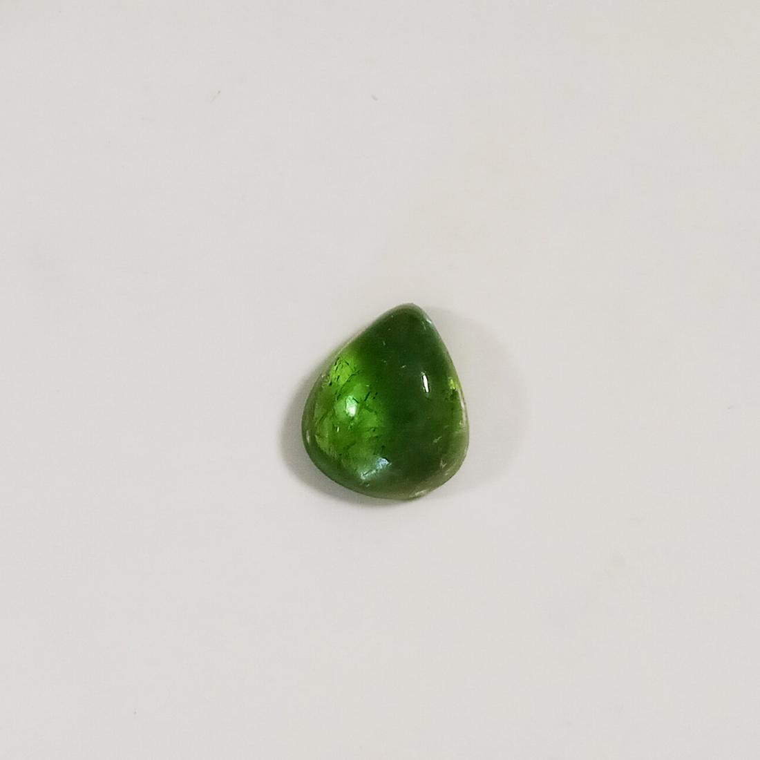 Pear shape bright Green Tourmaline cabochon, 1.83 cts (1 of 3)