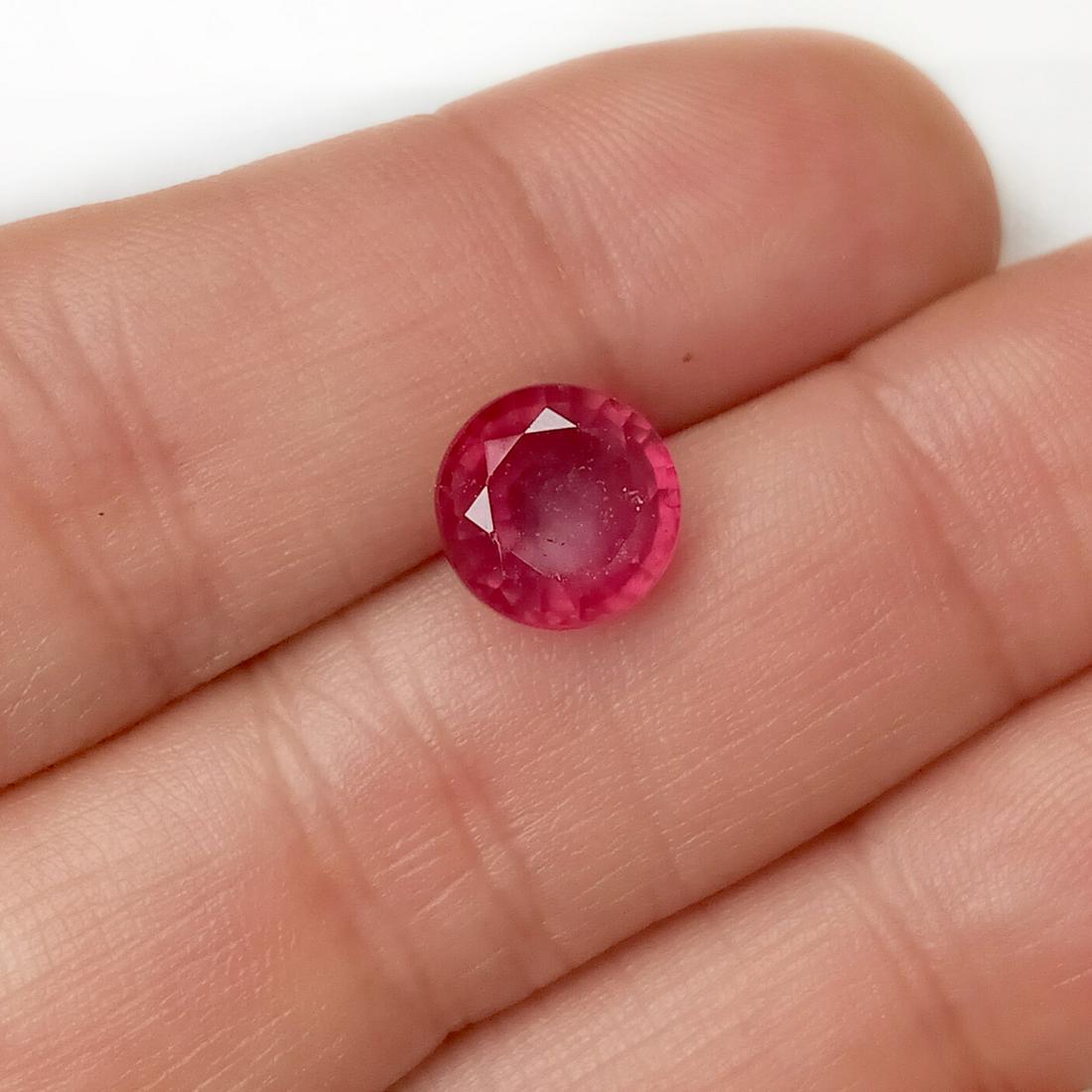 9 mm Round shape faceted ruby, weight 4.22 cts (1 of 4)
