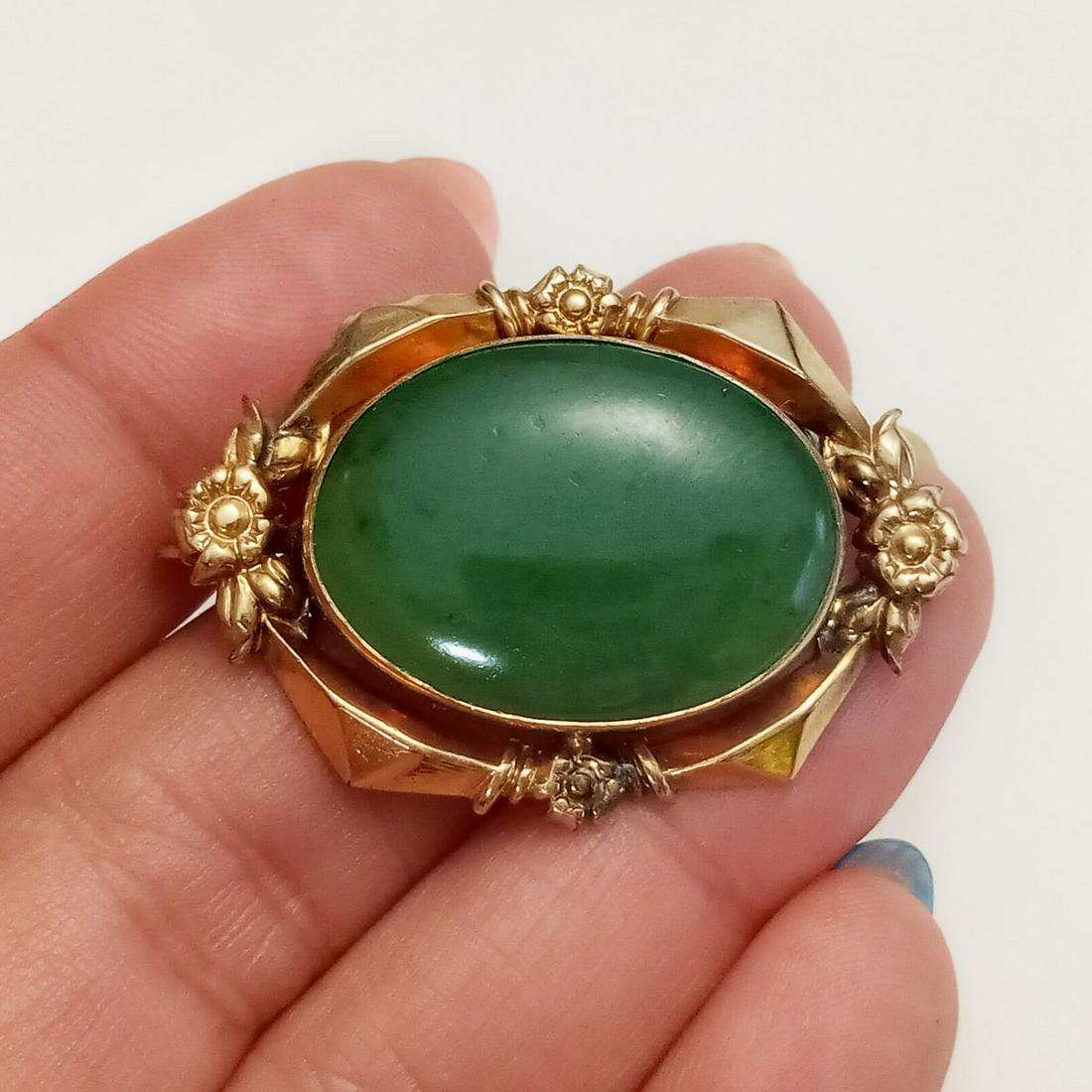 Vintage 1/20 12K Gold filled jade color cab brooch (1 of 6)