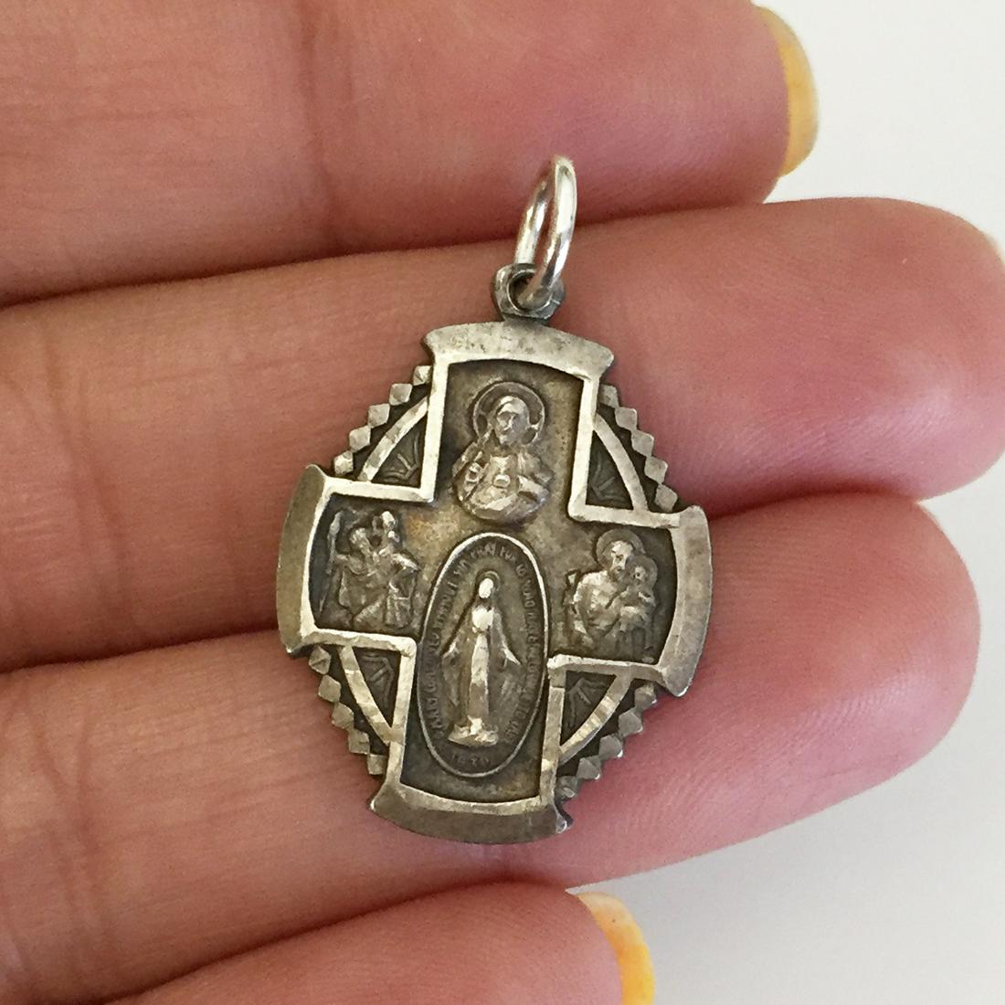 Vtg sterling silver 4-way cross religious medallion (1 of 3)