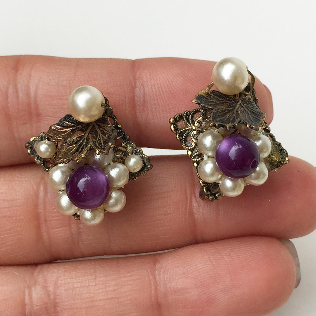 Bronze tone faux pearl amethyst color bead ear clips (1 of 3)