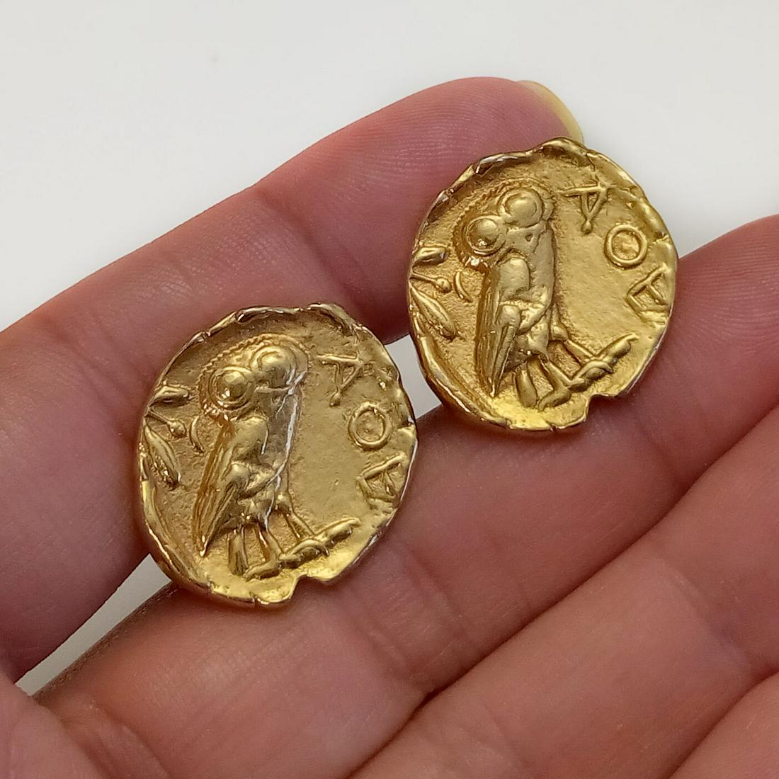 MMA Vintage gold tone Athena Owl coin shape cufflinks (1 of 6)