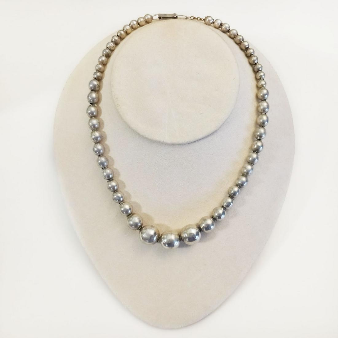 Sterling silver gradient ball beads necklace (1 of 3)