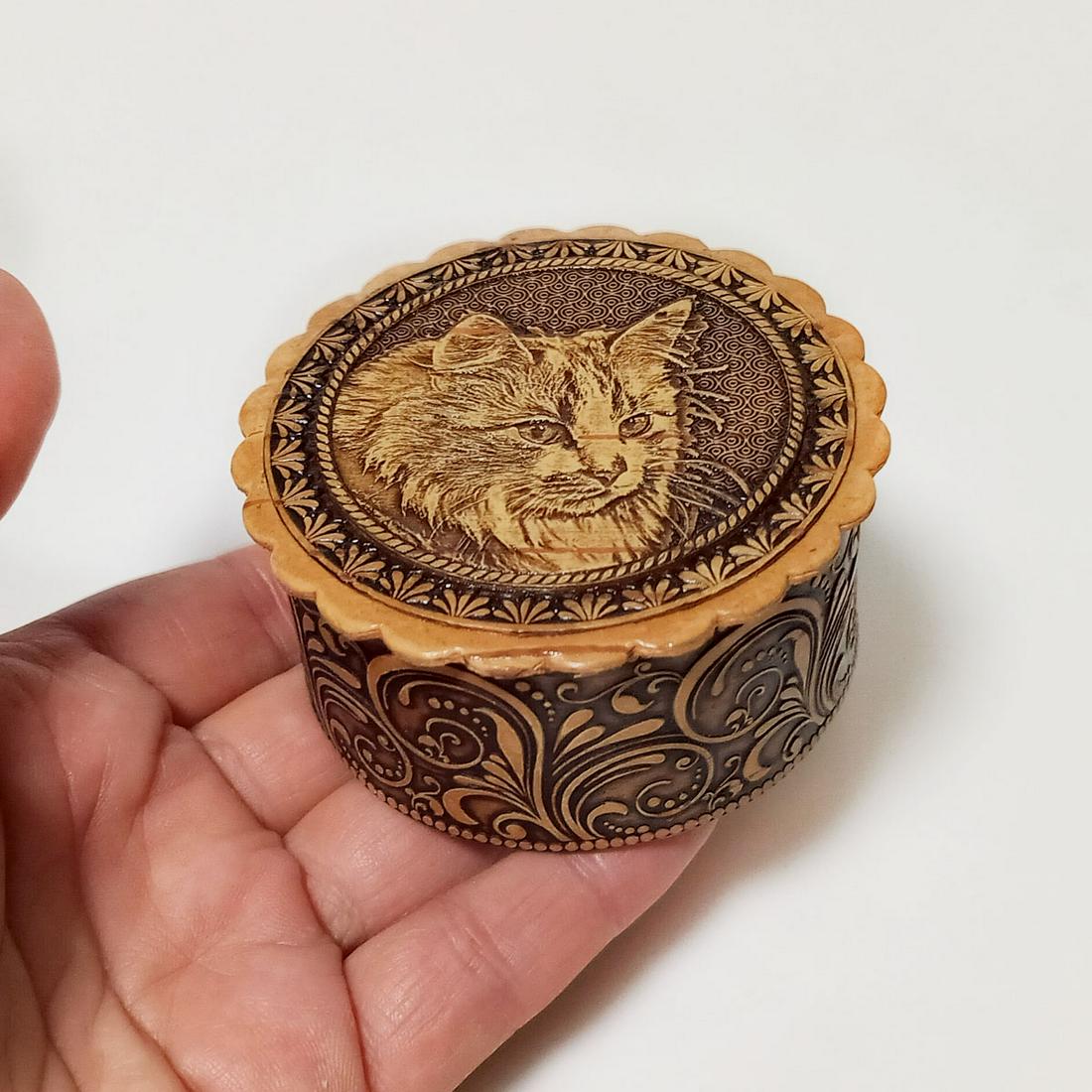 Hand carved embossed Birch bark Kitty Cat trinket box (1 of 6)