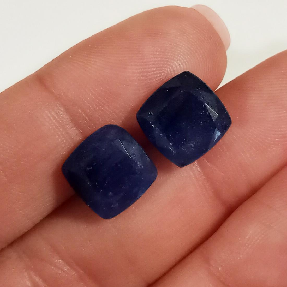 Pair of 10x10 mm square cushion blue sapphire 11.56 cts (1 of 2)