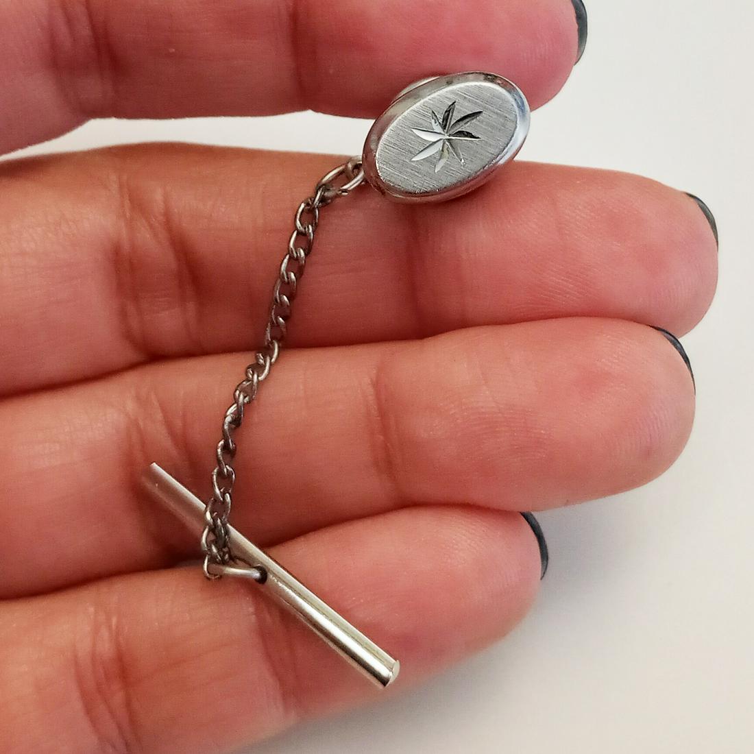 SWANK Vintage silver tone oval shape tie pin, signed (1 of 3)