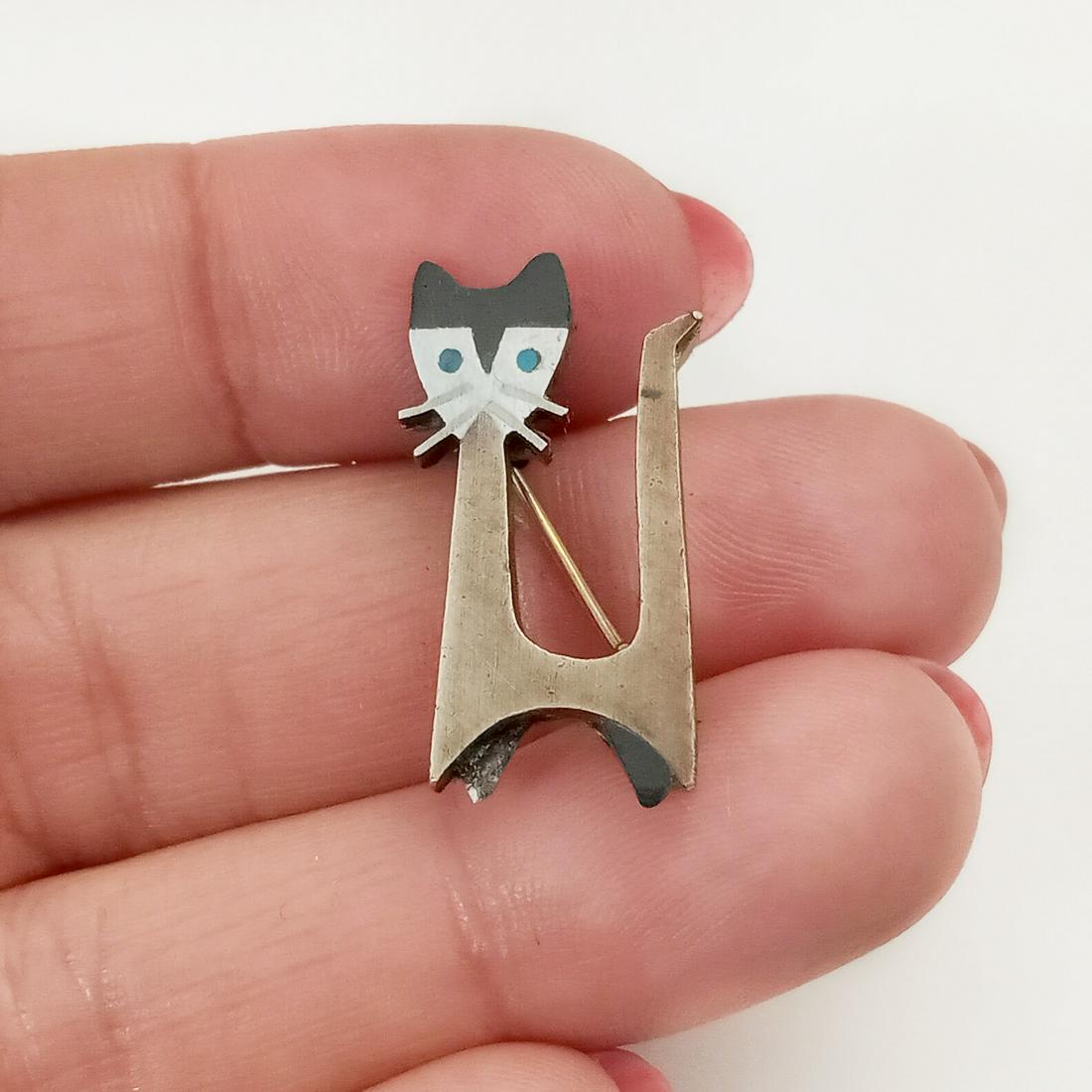 Sterling silver and copper tone Kitty Cat brooch (1 of 4)