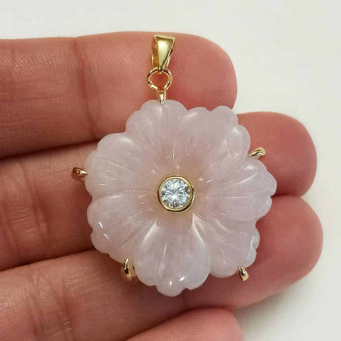 Gold tone rhinestone carved Rose Quartz flower pendant (1 of 3)