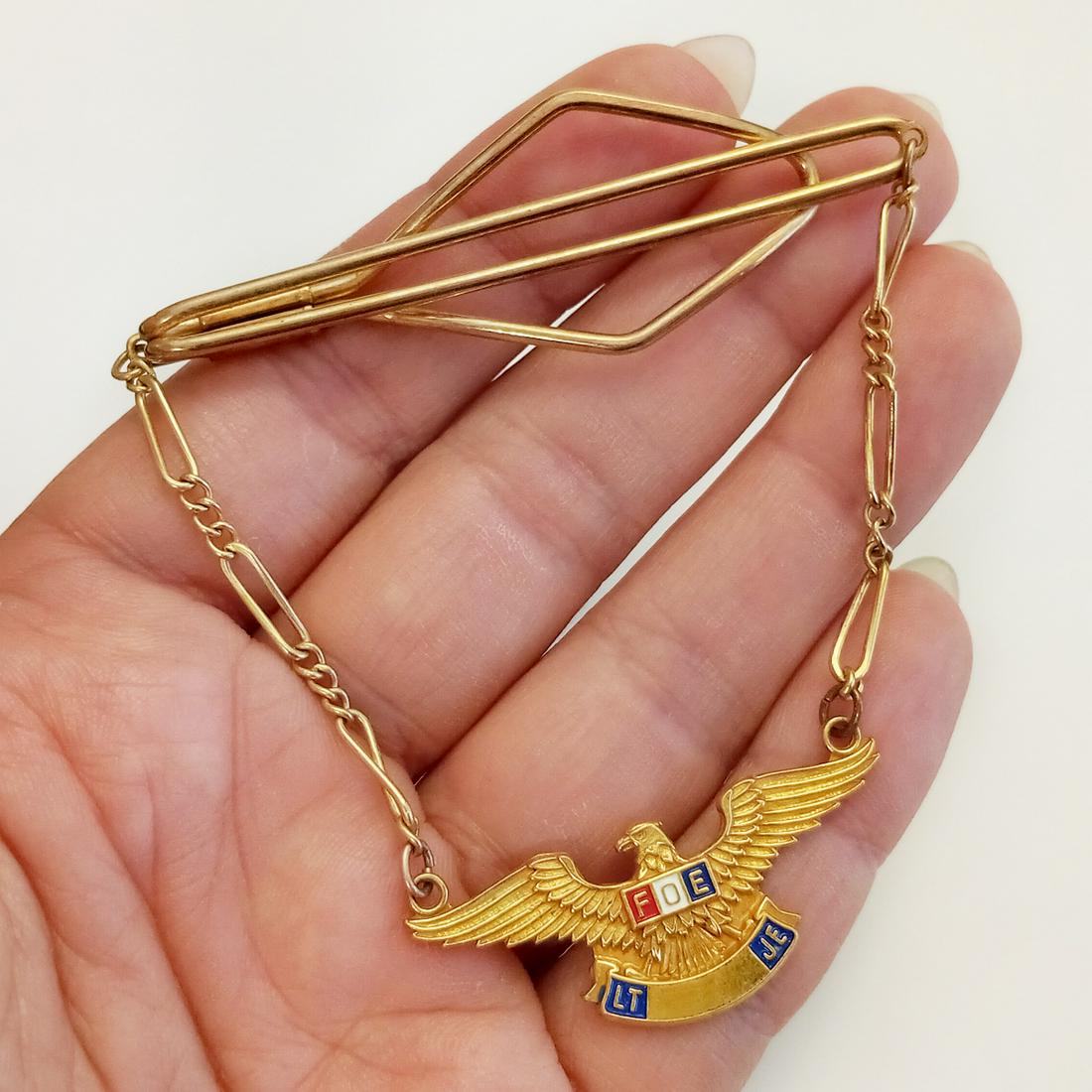 Vintage gold tone Eagle FOE tie bar (1 of 4)
