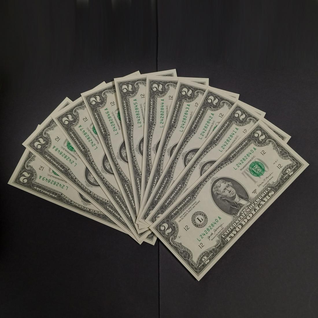 10 Consecutive serial nmbrs 2017A $2 dollar bills UNC (1 of 1)