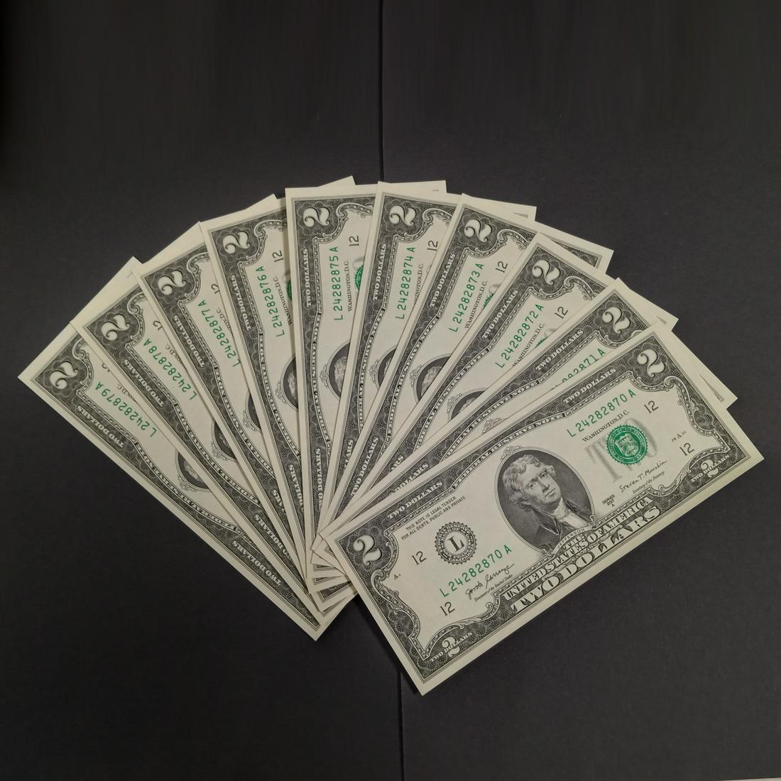 10 Consecutive serial nmbrs 2017A $2 dollar bills UNC (1 of 1)