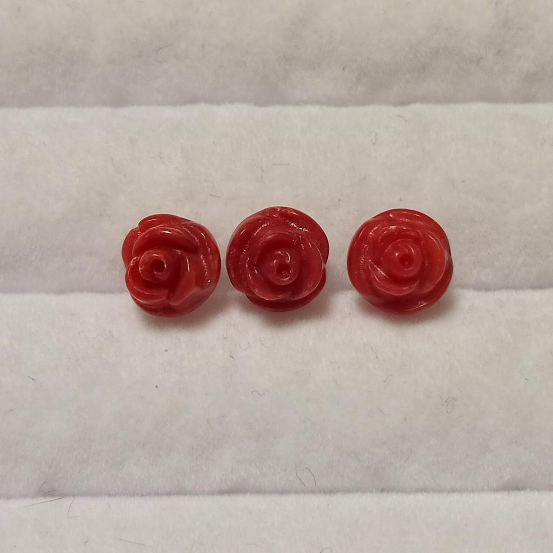 Lot of 3 carved genuine red coral Flower drilled 8 mm (1 of 4)