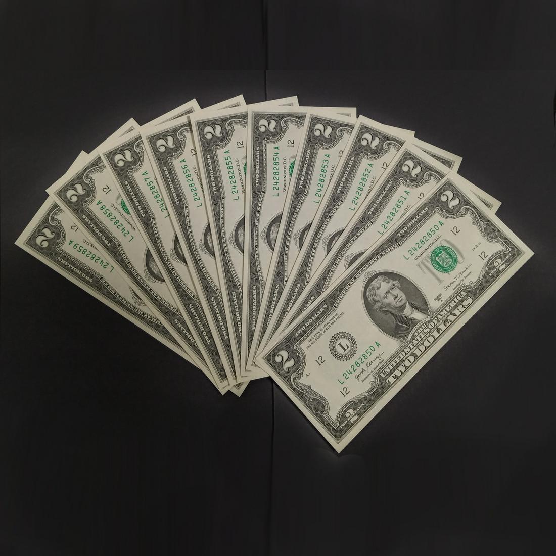 10 Consecutive serial nmbrs 2017A $2 dollar bills UNC (1 of 1)