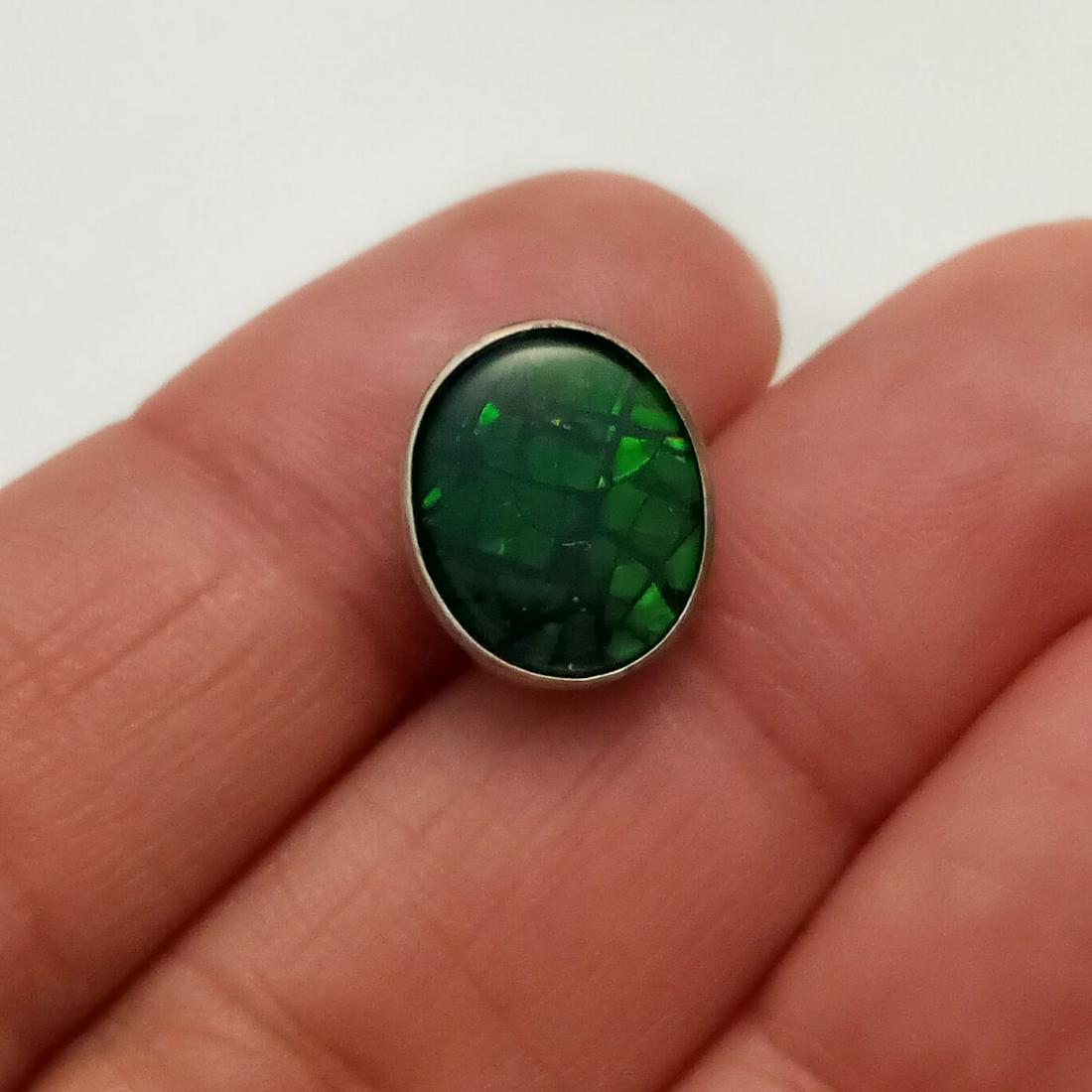 R&C Sterling silver green opal color oval pendant (1 of 4)