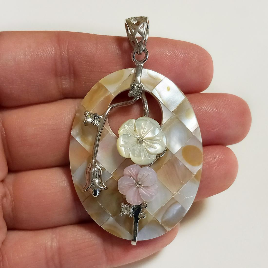 Silver tone carve MOP flowers, MOP mosaic oval pendant (1 of 3)