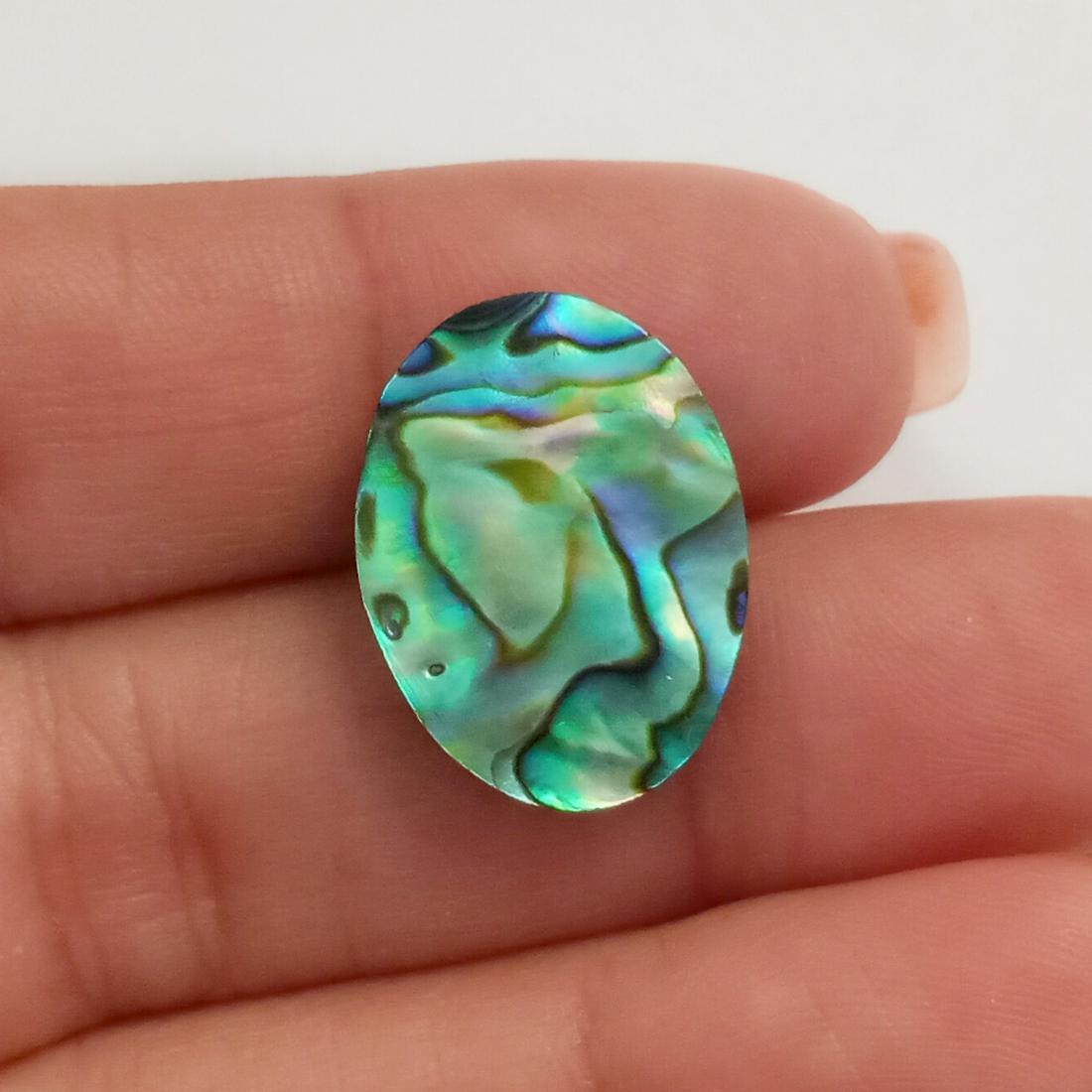 20x15 mm oval shape Abalone shell doublet (1 of 3)
