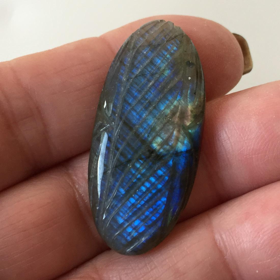 Carved oval shape labradorite cabochon, 32.57 cts (1 of 1)